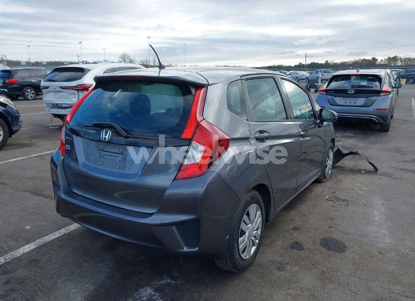 Photo 4 of 2015 Honda Fit LX (VIN 3HGGK5H5XFM715137)