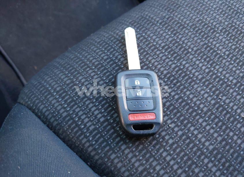 Photo 11 of 2015 Honda Fit LX (VIN 3HGGK5H5XFM758845)