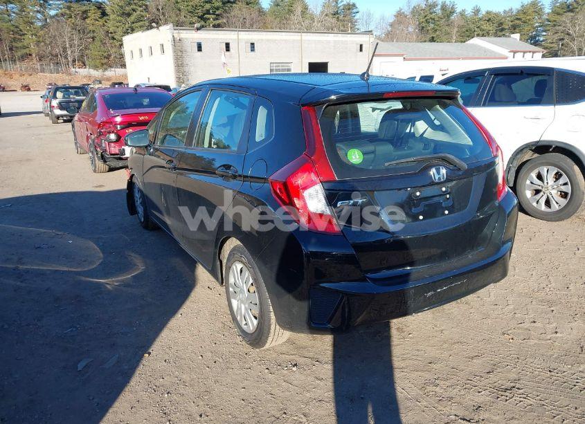 Photo 3 of 2015 Honda Fit LX (VIN 3HGGK5H5XFM758845)