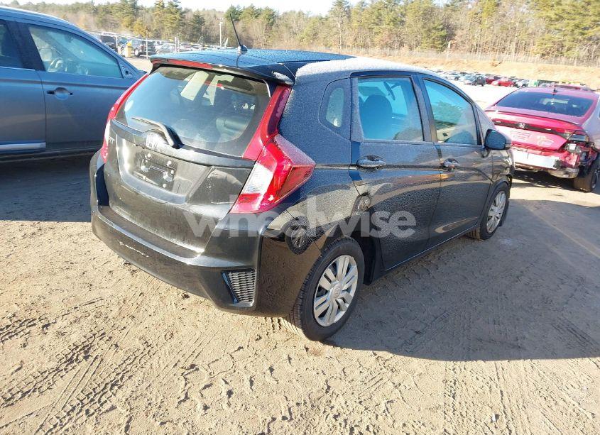 Photo 4 of 2015 Honda Fit LX (VIN 3HGGK5H5XFM758845)