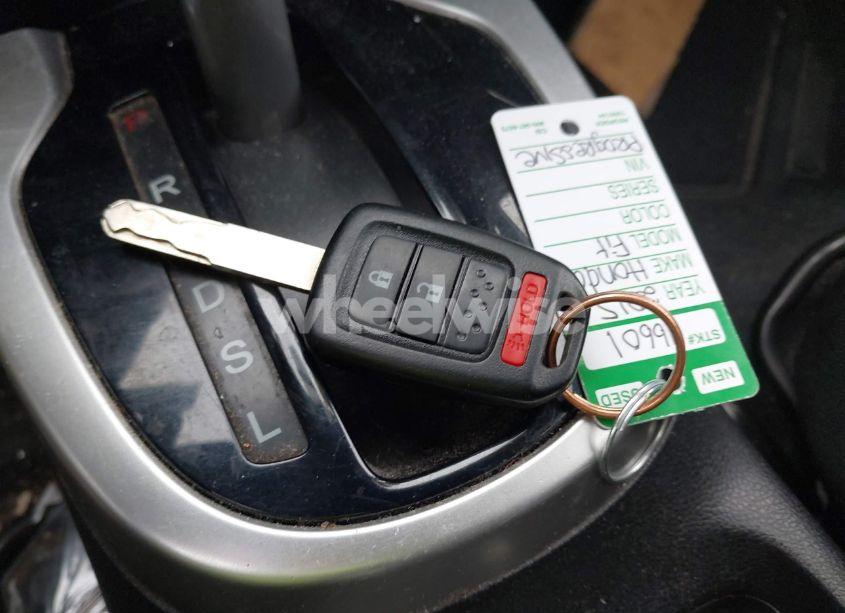 Photo 11 of 2015 Honda Fit LX (VIN 3HGGK5H5XFM765651)