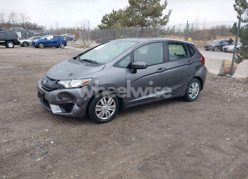 Photo 2 of 2015 Honda Fit LX (VIN 3HGGK5H5XFM765651)
