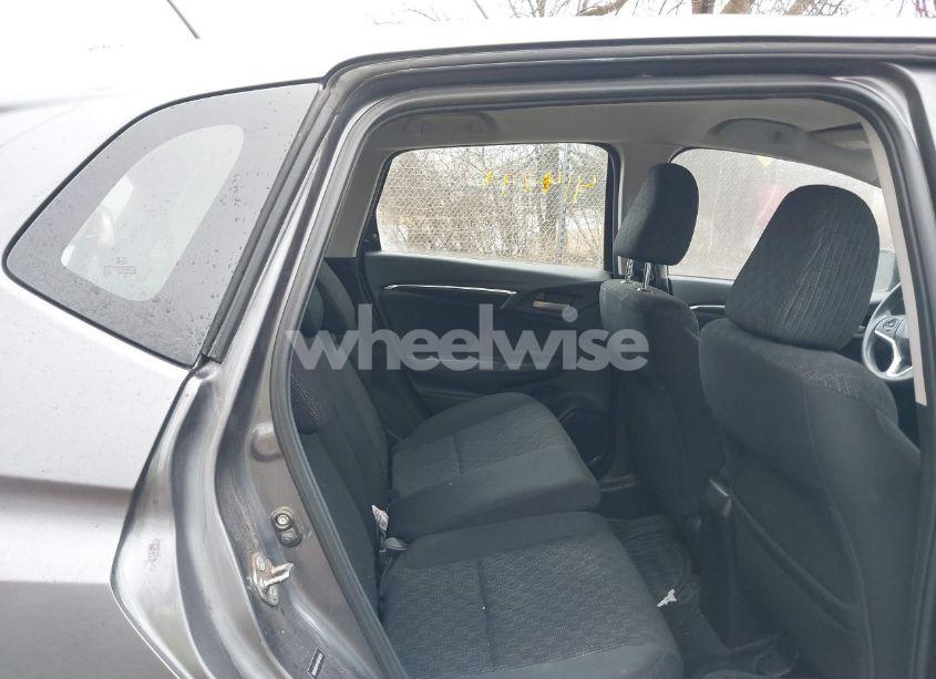 Photo 8 of 2015 Honda Fit LX (VIN 3HGGK5H5XFM765651)