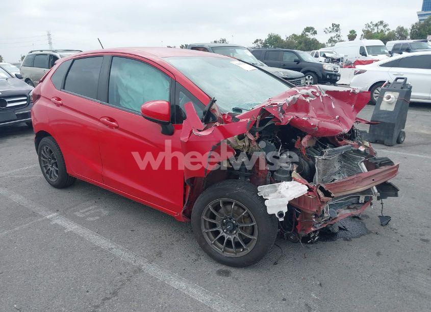 2015 Honda Fit LX (VIN 3HGGK5H5XFM775385) main photo