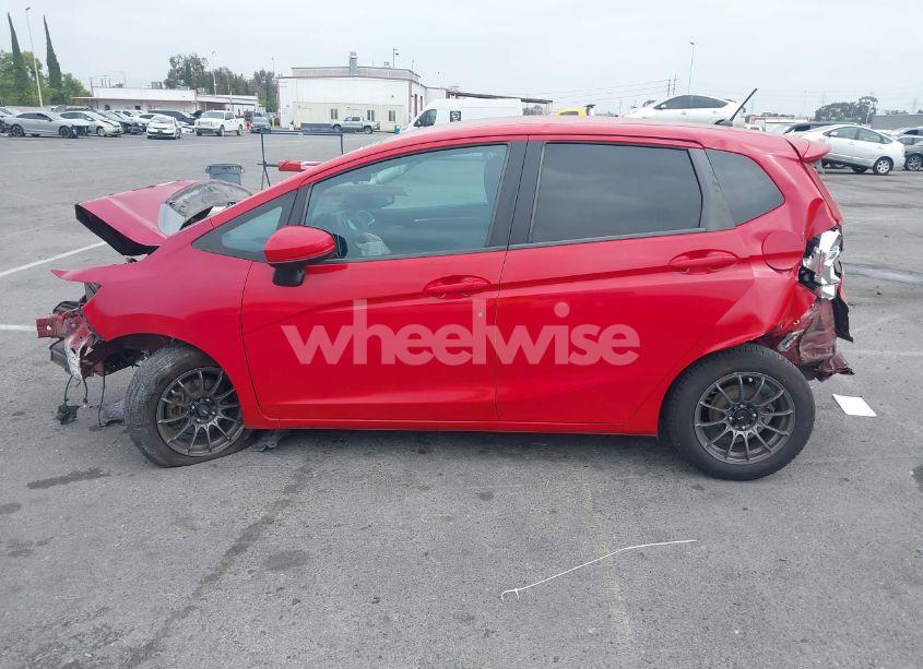 Photo 15 of 2015 Honda Fit LX (VIN 3HGGK5H5XFM775385)