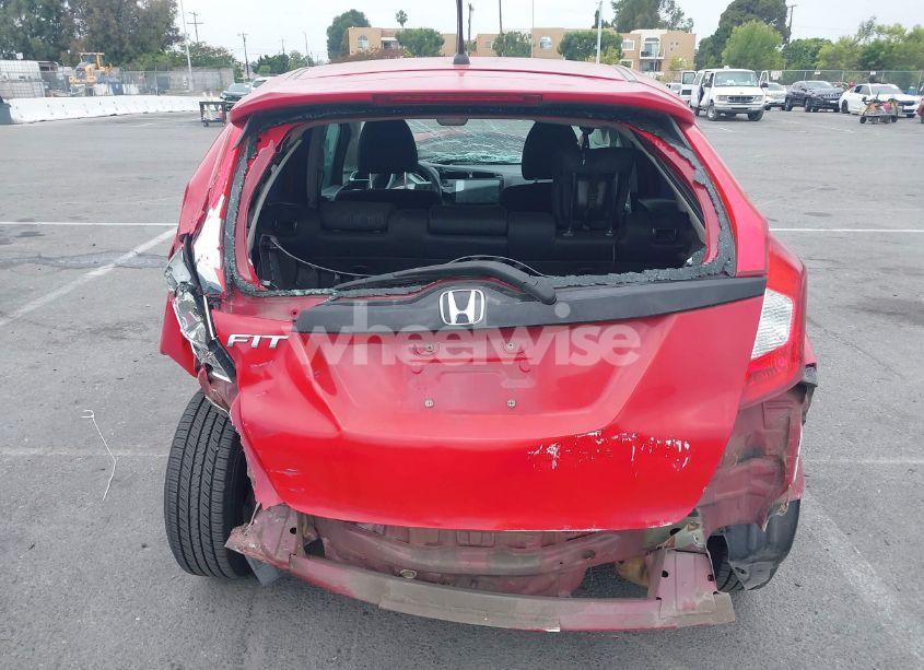 Photo 18 of 2015 Honda Fit LX (VIN 3HGGK5H5XFM775385)