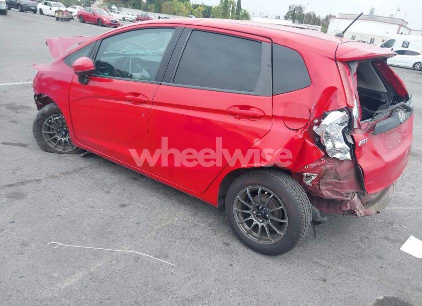 Photo 3 of 2015 Honda Fit LX (VIN 3HGGK5H5XFM775385)