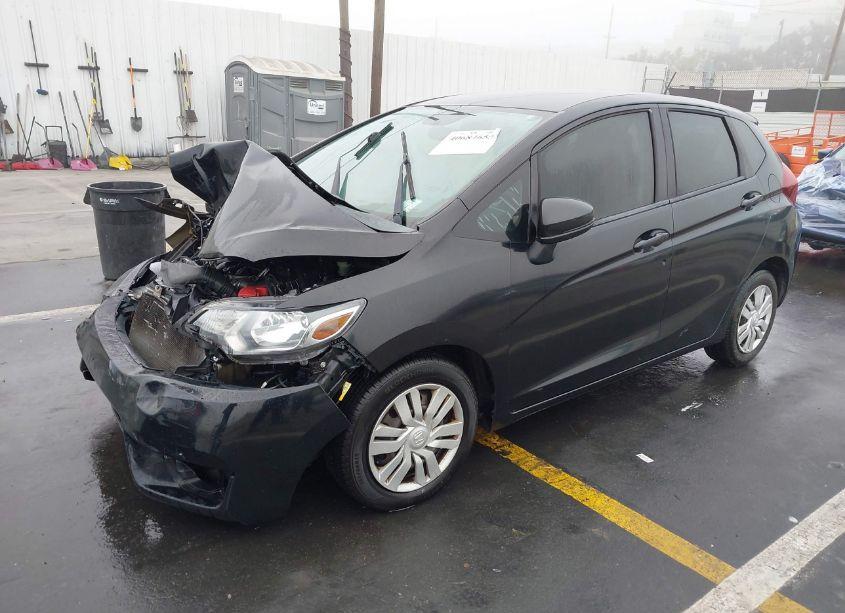 Photo 2 of 2015 Honda Fit LX (VIN 3HGGK5H5XFM786869)
