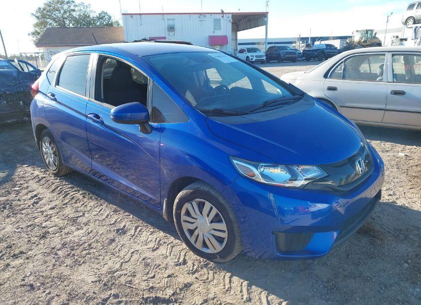 2017 Honda Fit LX (VIN 3HGGK5H5XHM711558) main photo