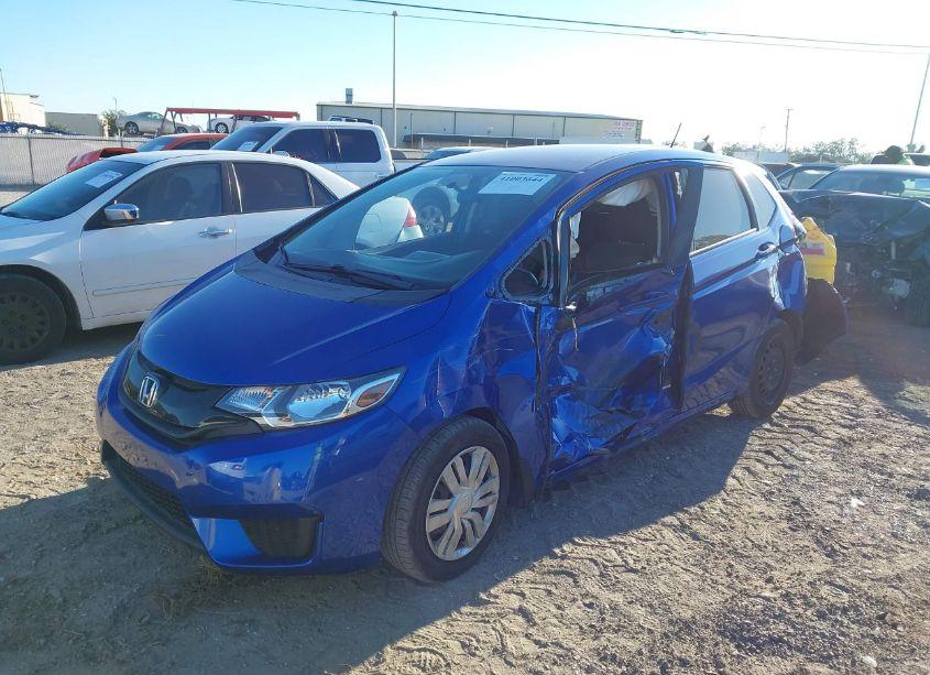 Photo 2 of 2017 Honda Fit LX (VIN 3HGGK5H5XHM711558)