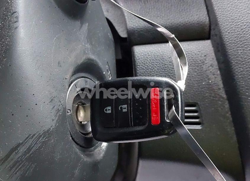 Photo 11 of 2017 Honda Fit LX (VIN 3HGGK5H5XHM711561)