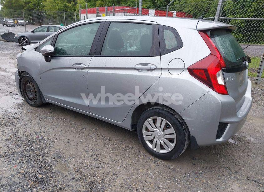 Photo 3 of 2017 Honda Fit LX (VIN 3HGGK5H5XHM713486)