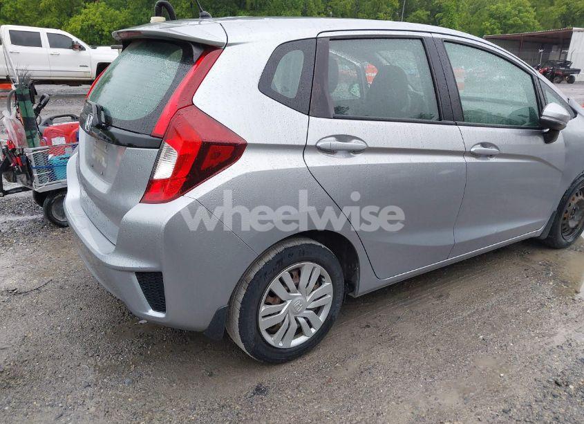 Photo 4 of 2017 Honda Fit LX (VIN 3HGGK5H5XHM713486)