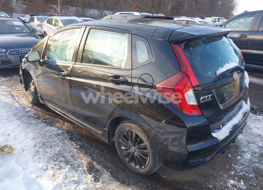 Photo 3 of 2019 Honda Fit SPORT (VIN 3HGGK5H61KM740673)
