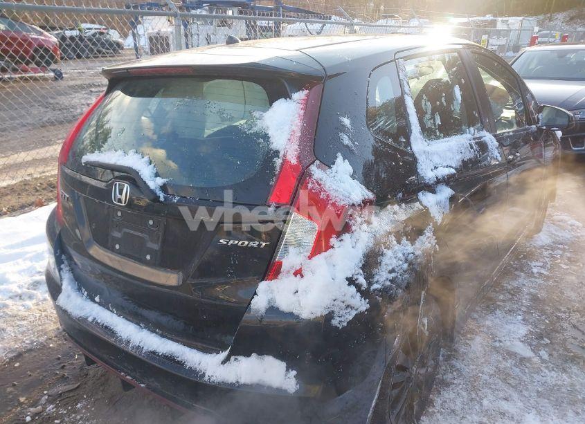 Photo 4 of 2019 Honda Fit SPORT (VIN 3HGGK5H61KM740673)