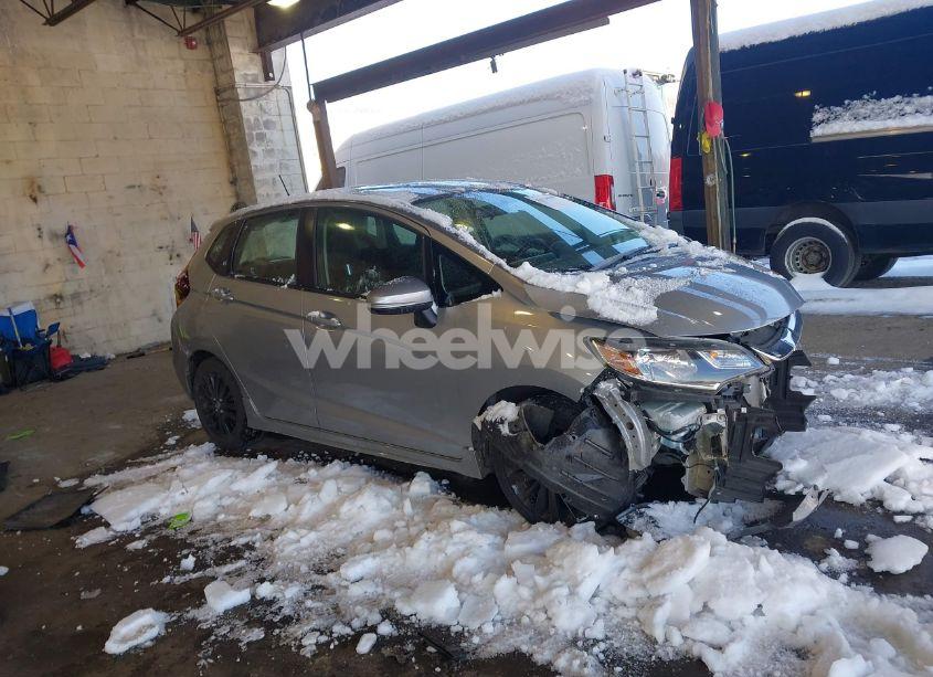 2019 Honda Fit SPORT (VIN 3HGGK5H62KM741279) main photo