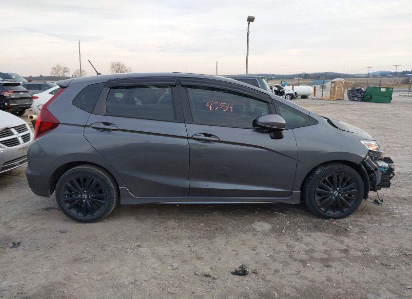 Photo 13 of 2018 Honda Fit SPORT (VIN 3HGGK5H64JM706824)