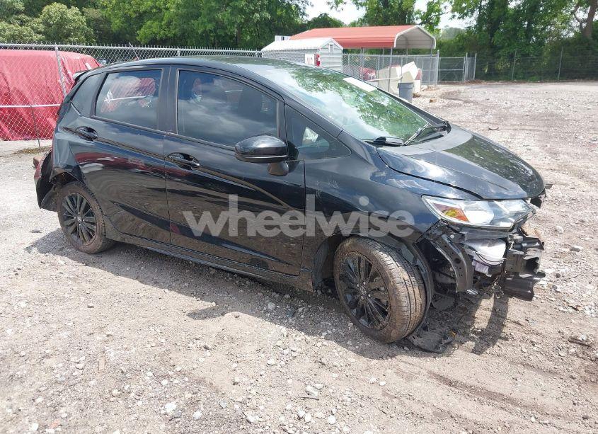 2018 Honda Fit SPORT (VIN 3HGGK5H65JM706573) main photo