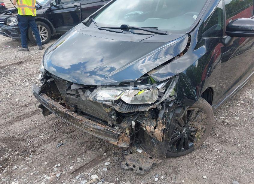 Photo 6 of 2018 Honda Fit SPORT (VIN 3HGGK5H65JM706573)