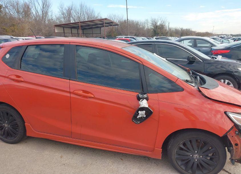 Photo 13 of 2018 Honda Fit SPORT (VIN 3HGGK5H65JM725737)