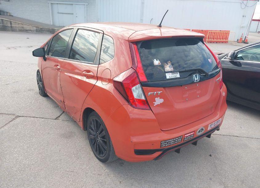 Photo 3 of 2018 Honda Fit SPORT (VIN 3HGGK5H65JM725737)