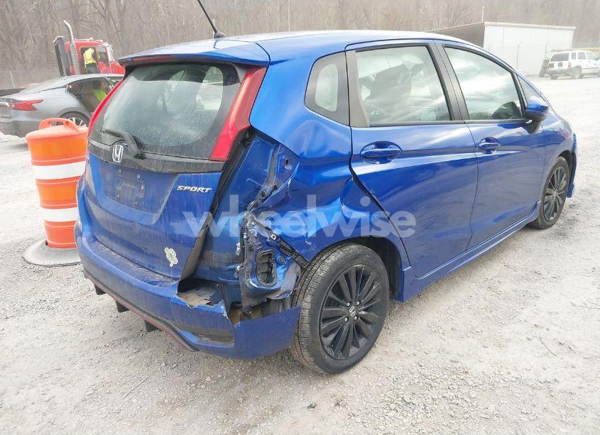 Photo 4 of 2018 Honda Fit SPORT (VIN 3HGGK5H67JM701715)