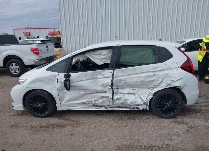 Photo 14 of 2018 Honda Fit SPORT (VIN 3HGGK5H67JM702623)