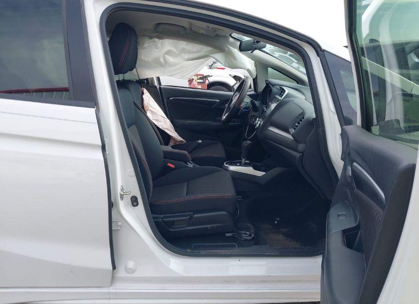 Photo 5 of 2018 Honda Fit SPORT (VIN 3HGGK5H67JM702623)