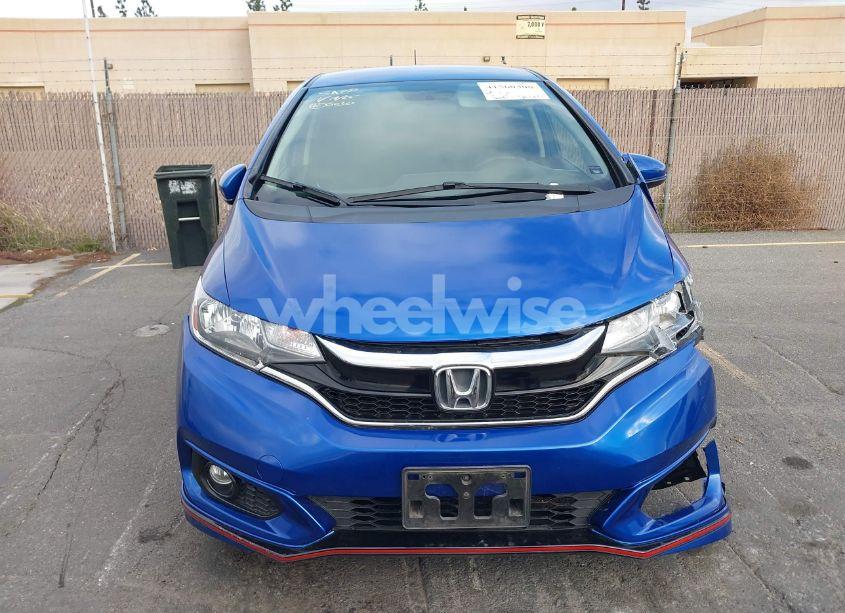 Photo 12 of 2018 Honda Fit SPORT (VIN 3HGGK5H68JM708317)