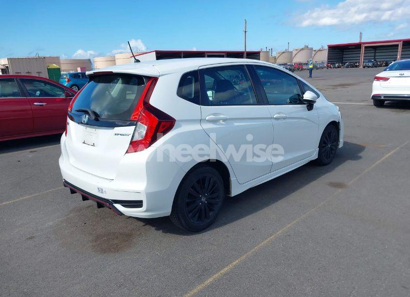 Photo 4 of 2018 Honda Fit SPORT (VIN 3HGGK5H68JM723254)