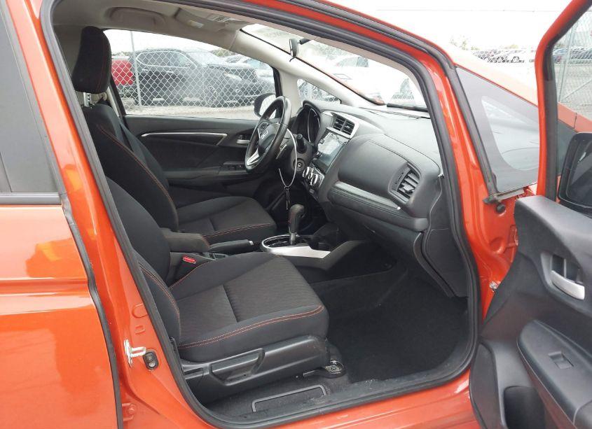 Photo 5 of 2018 Honda Fit SPORT (VIN 3HGGK5H69JM718239)