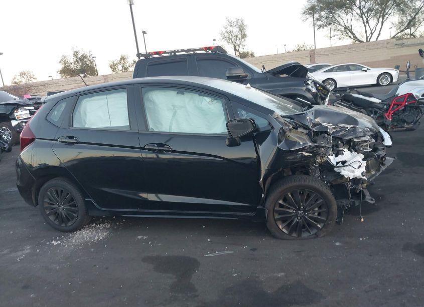 Photo 14 of 2018 Honda Fit SPORT (VIN 3HGGK5H69JM731119)