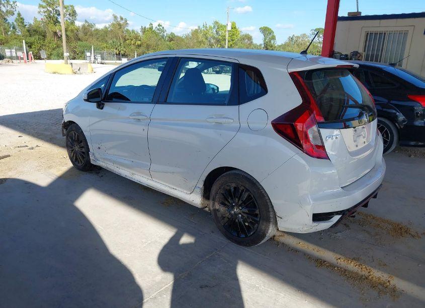 Photo 3 of 2019 Honda Fit SPORT (VIN 3HGGK5H69KM700535)
