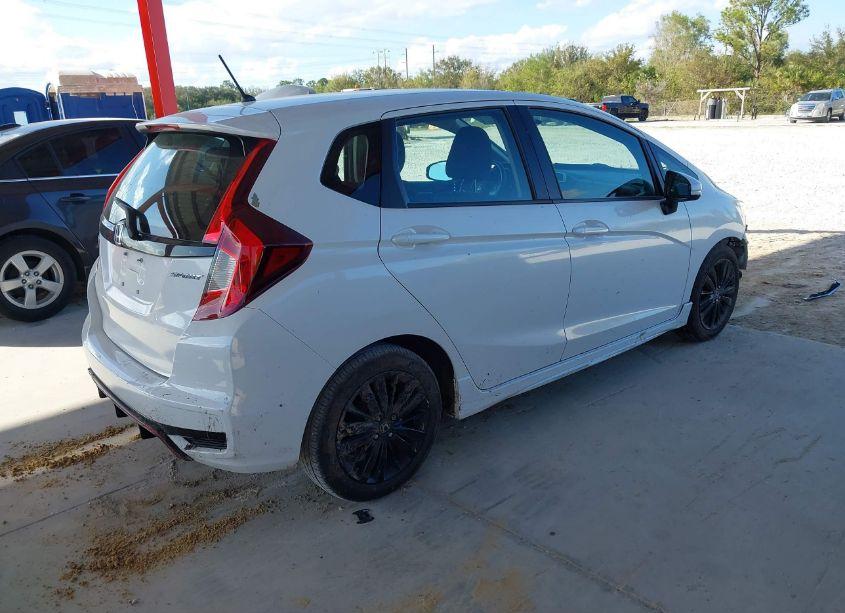 Photo 4 of 2019 Honda Fit SPORT (VIN 3HGGK5H69KM700535)