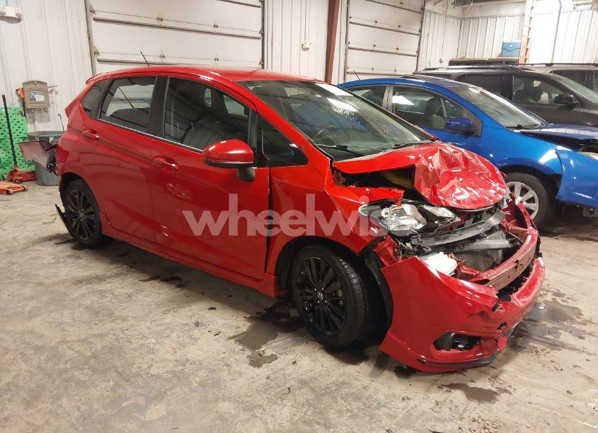 2018 Honda Fit SPORT (VIN 3HGGK5H6XJM705225) main photo
