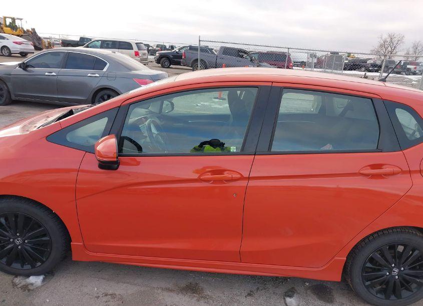 Photo 14 of 2018 Honda Fit SPORT (VIN 3HGGK5H72JM711626)