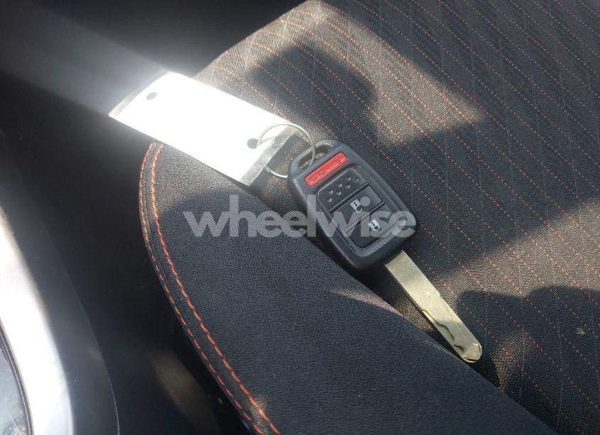 Photo 11 of 2018 Honda Fit SPORT (VIN 3HGGK5H75JM715170)