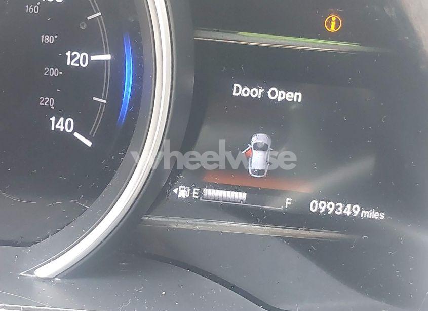 Photo 15 of 2018 Honda Fit SPORT (VIN 3HGGK5H75JM715170)