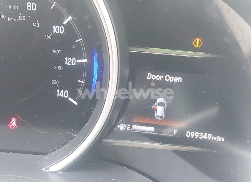 Photo 7 of 2018 Honda Fit SPORT (VIN 3HGGK5H75JM715170)