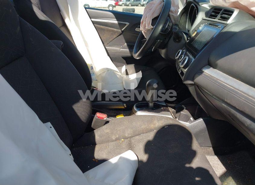 Photo 5 of 2016 Honda Fit EX (VIN 3HGGK5H76GM704672)