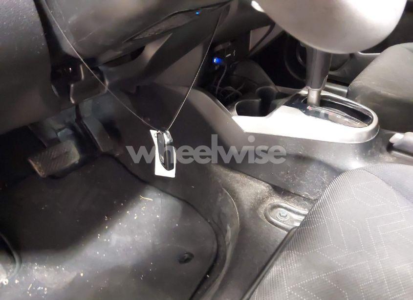 Photo 11 of 2017 Honda Fit EX (VIN 3HGGK5H77HM714354)