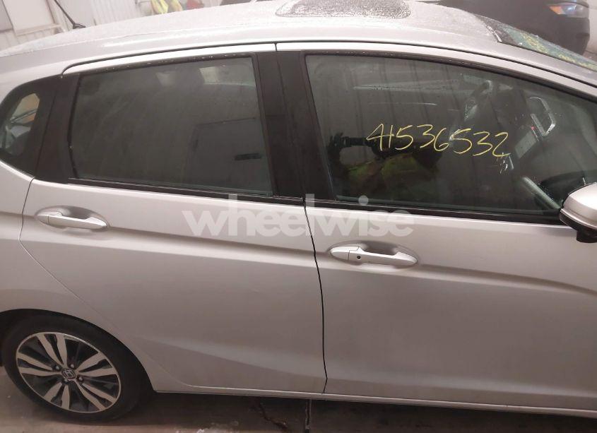 Photo 13 of 2015 Honda Fit EX/EX-L (VIN 3HGGK5H80FM712628)