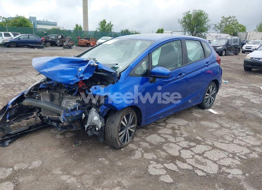 Photo 2 of 2019 Honda Fit EX (VIN 3HGGK5H80KM737636)