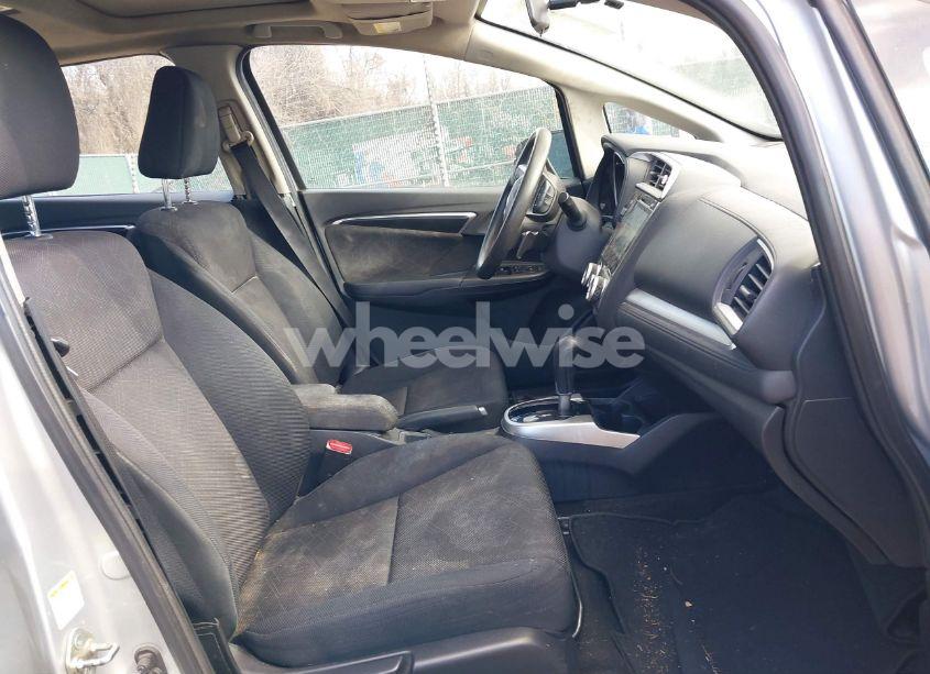 Photo 5 of 2015 Honda Fit EX/EX-L (VIN 3HGGK5H81FM704294)