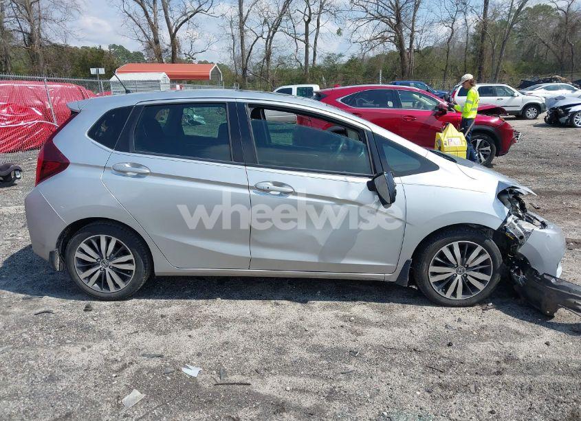 Photo 14 of 2015 Honda Fit EX/EX-L (VIN 3HGGK5H81FM737473)