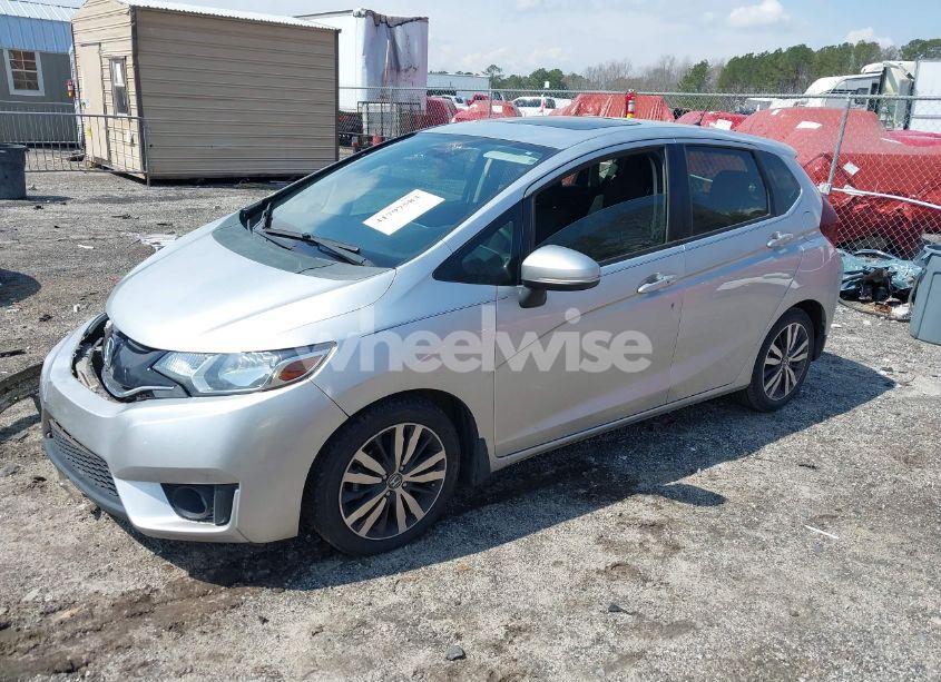 Photo 2 of 2015 Honda Fit EX/EX-L (VIN 3HGGK5H81FM737473)