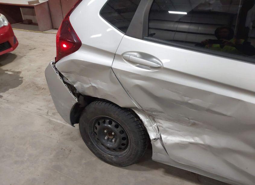 Photo 6 of 2015 Honda Fit EX/EX-L (VIN 3HGGK5H81FM745833)