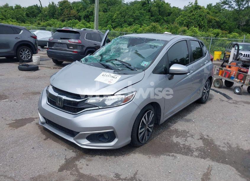 Photo 2 of 2018 Honda Fit EX (VIN 3HGGK5H81JM718009)