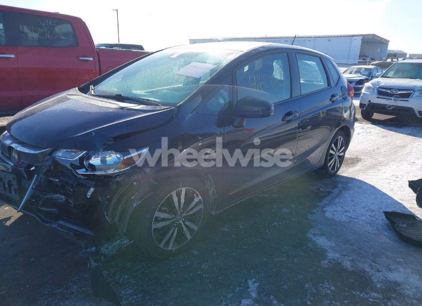 Photo 2 of 2019 Honda Fit EX (VIN 3HGGK5H81KM706945)