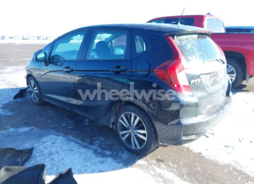 Photo 3 of 2019 Honda Fit EX (VIN 3HGGK5H81KM706945)
